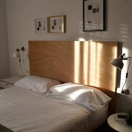 Tres Puentes Anguiano Apartamentos Y Hostal Buitenkant foto
