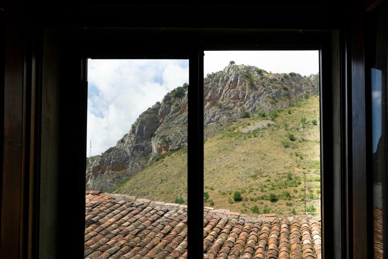 Tres Puentes Anguiano Apartamentos Y Hostal Buitenkant foto