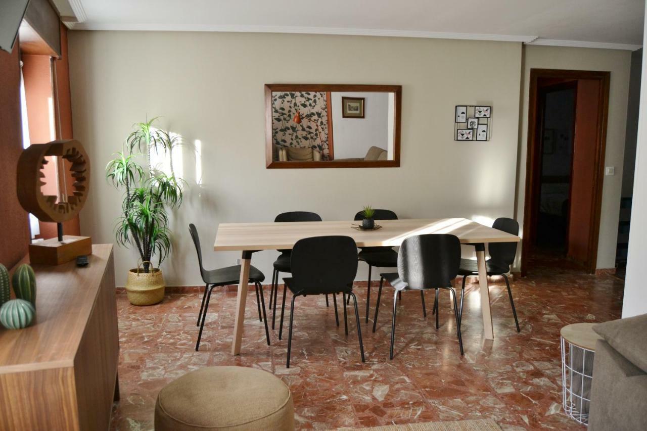 Tres Puentes Anguiano Apartamentos Y Hostal Buitenkant foto