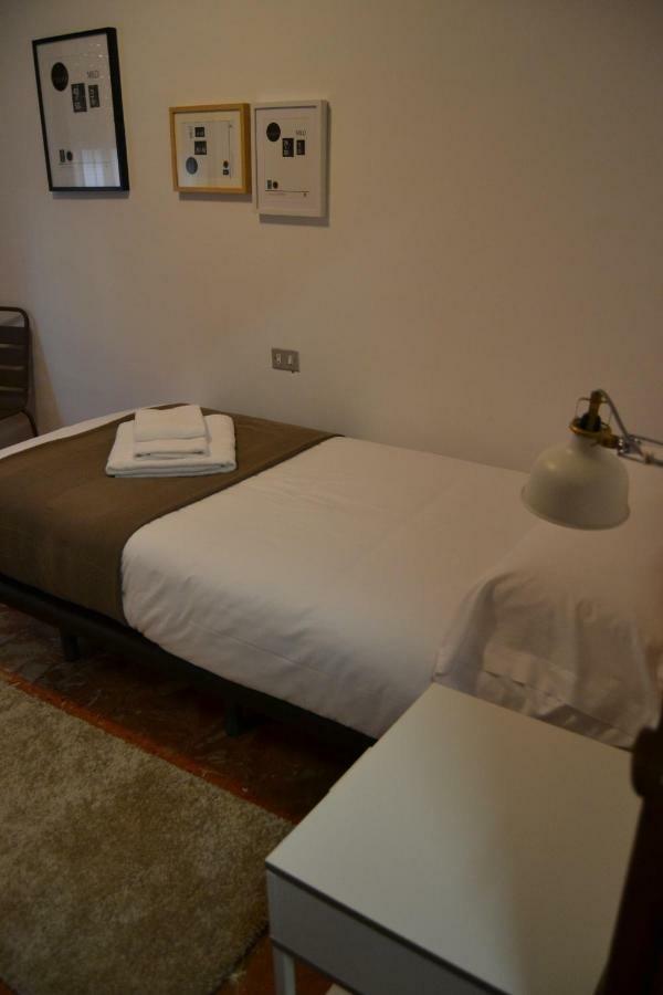Tres Puentes Anguiano Apartamentos Y Hostal Buitenkant foto